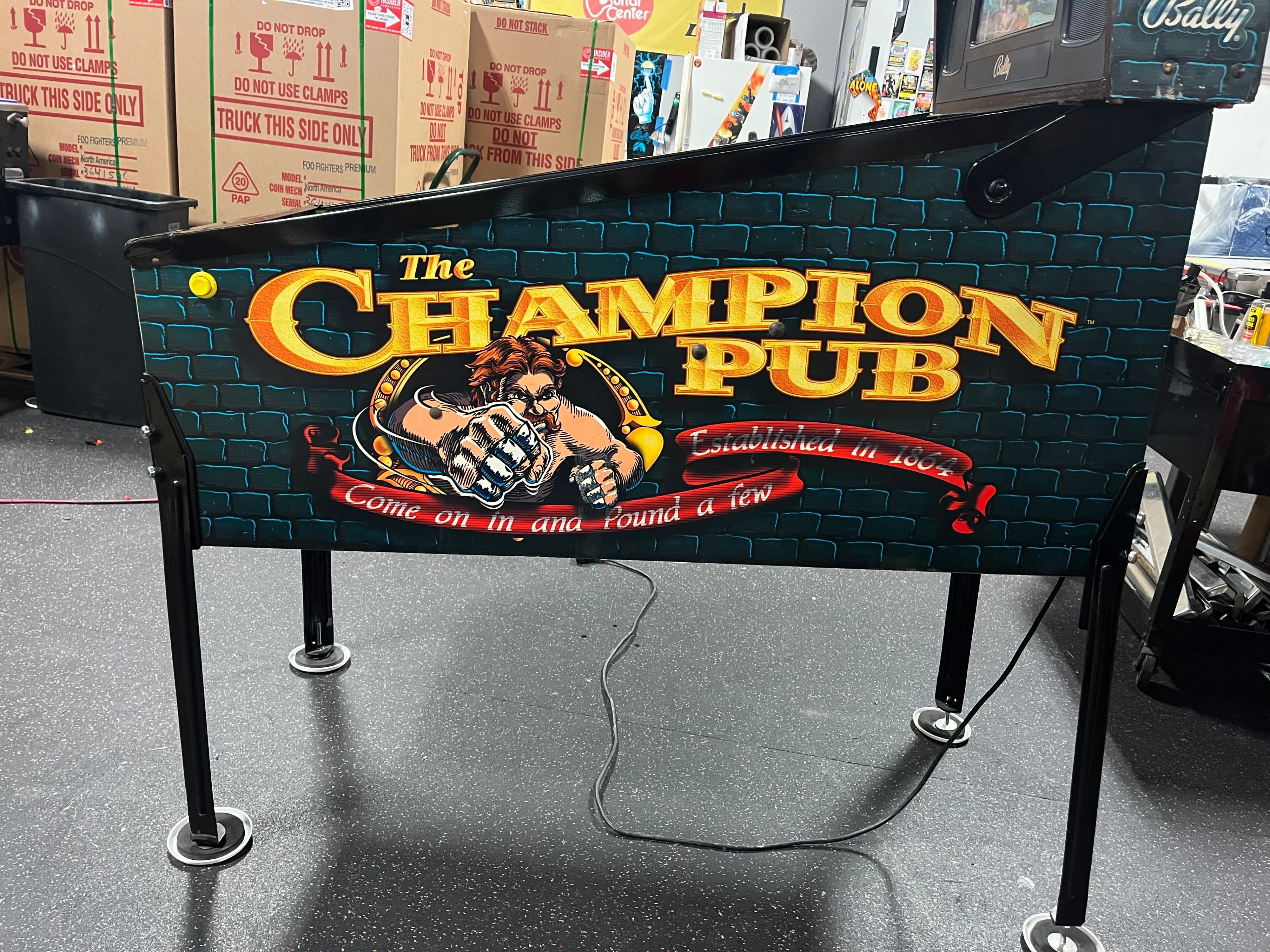 Champion Pub - photo 2