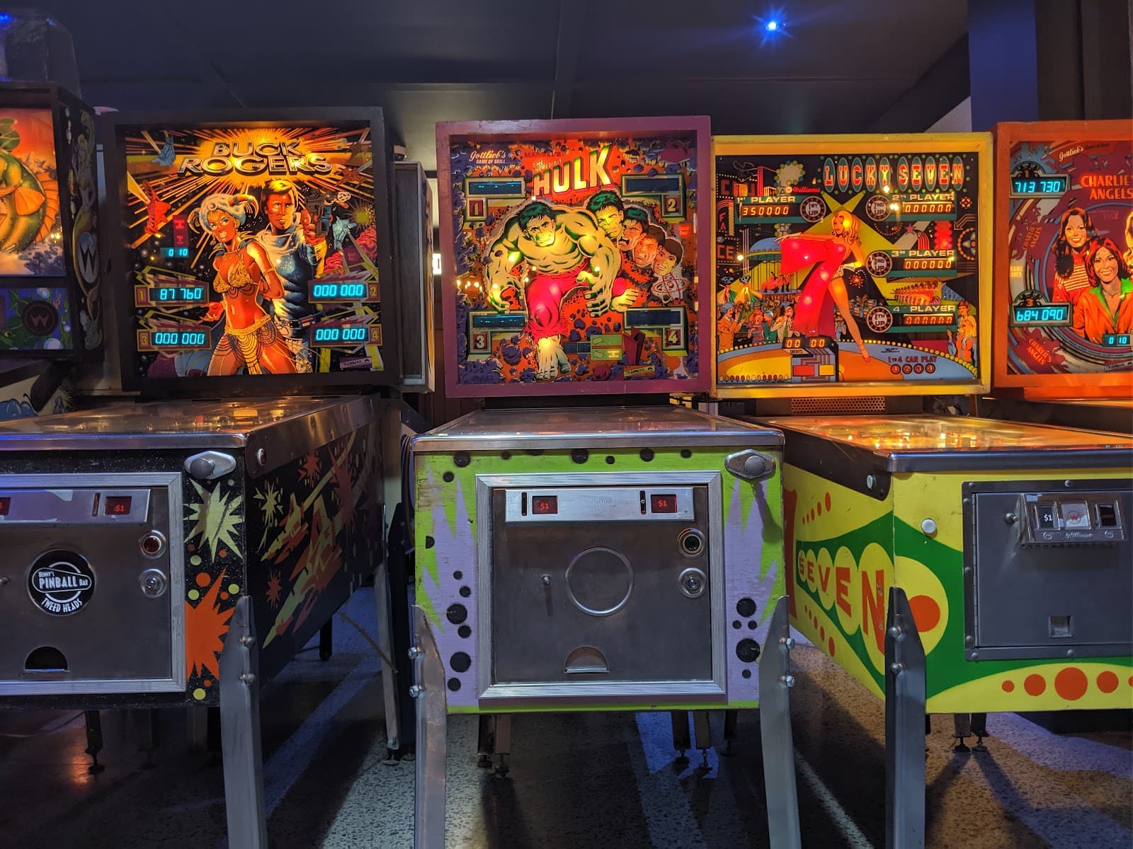 Benny's Pinball Bar (Ivory Tavern)