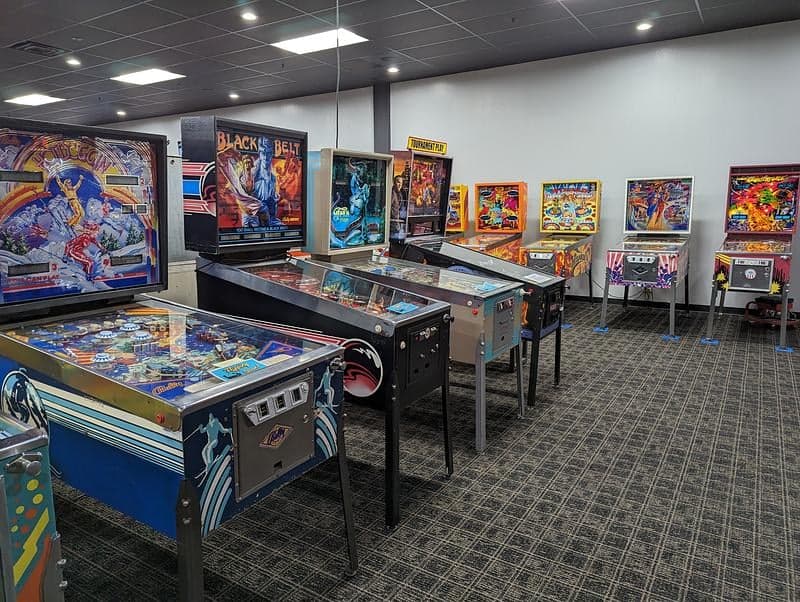 Captain's Arcade Showroom photo 7
