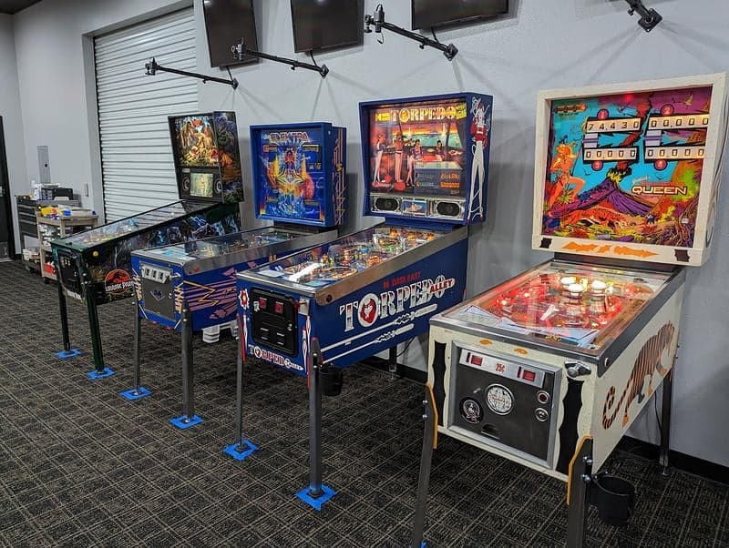 Captain's Arcade Showroom photo 6