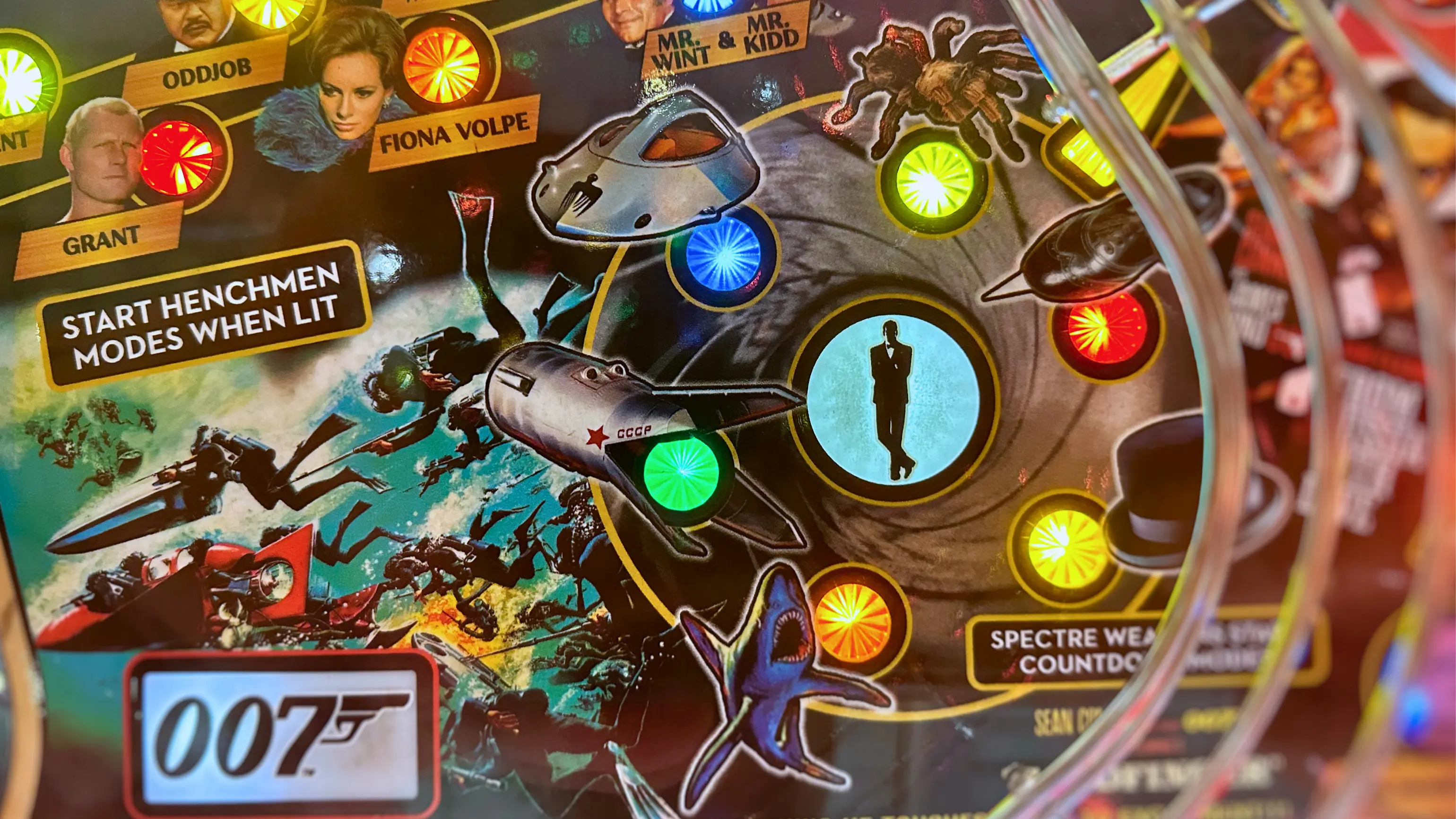 James Bond 007 board game with characters, vehicles, and colorful countdown circles