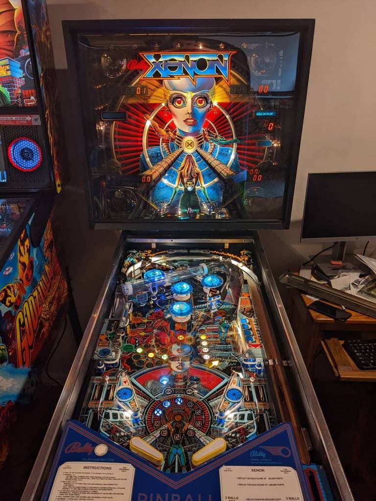 80s pinball machine bally xenon