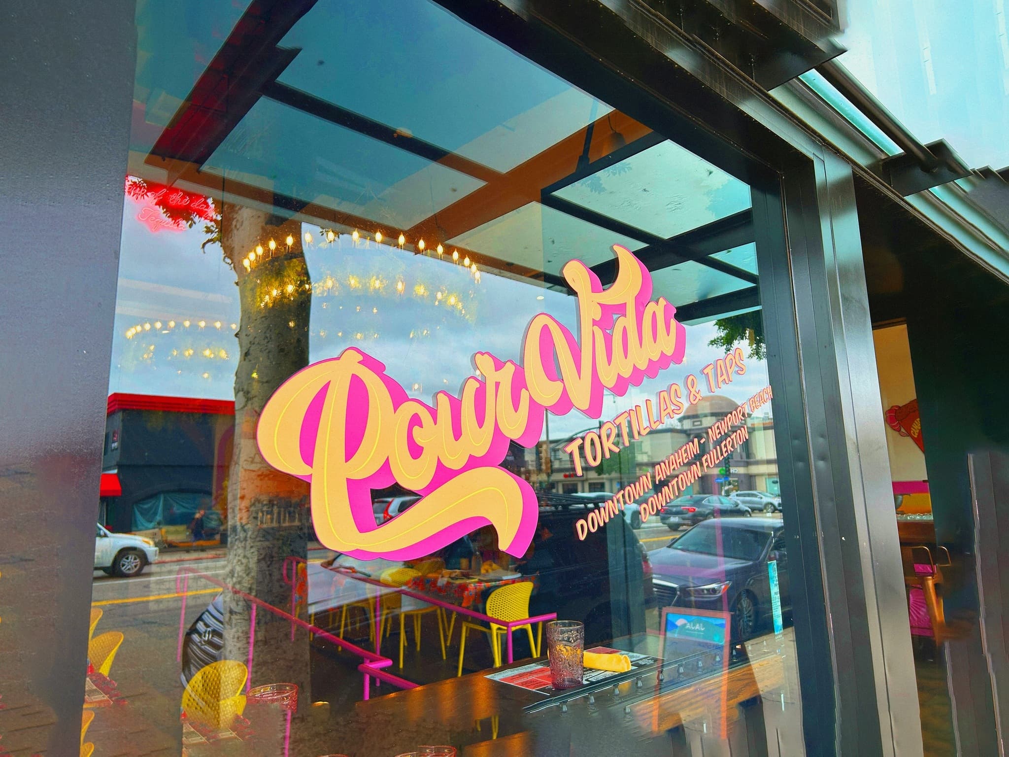 pour vida tortillas and taps