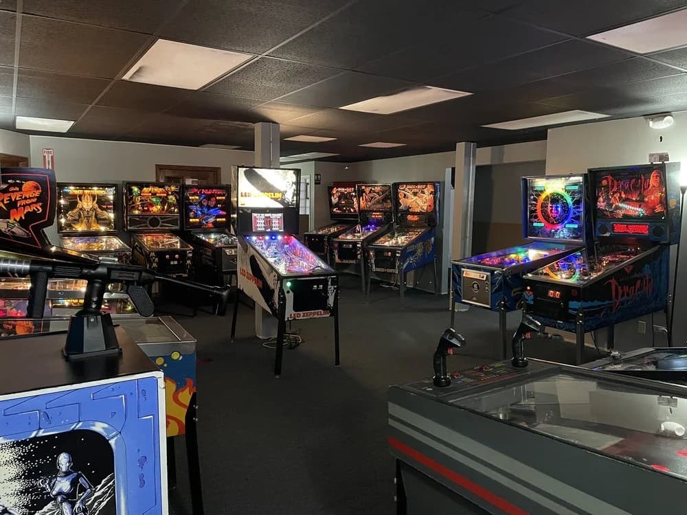 galloping ghost pinball arcade brookfield illinois